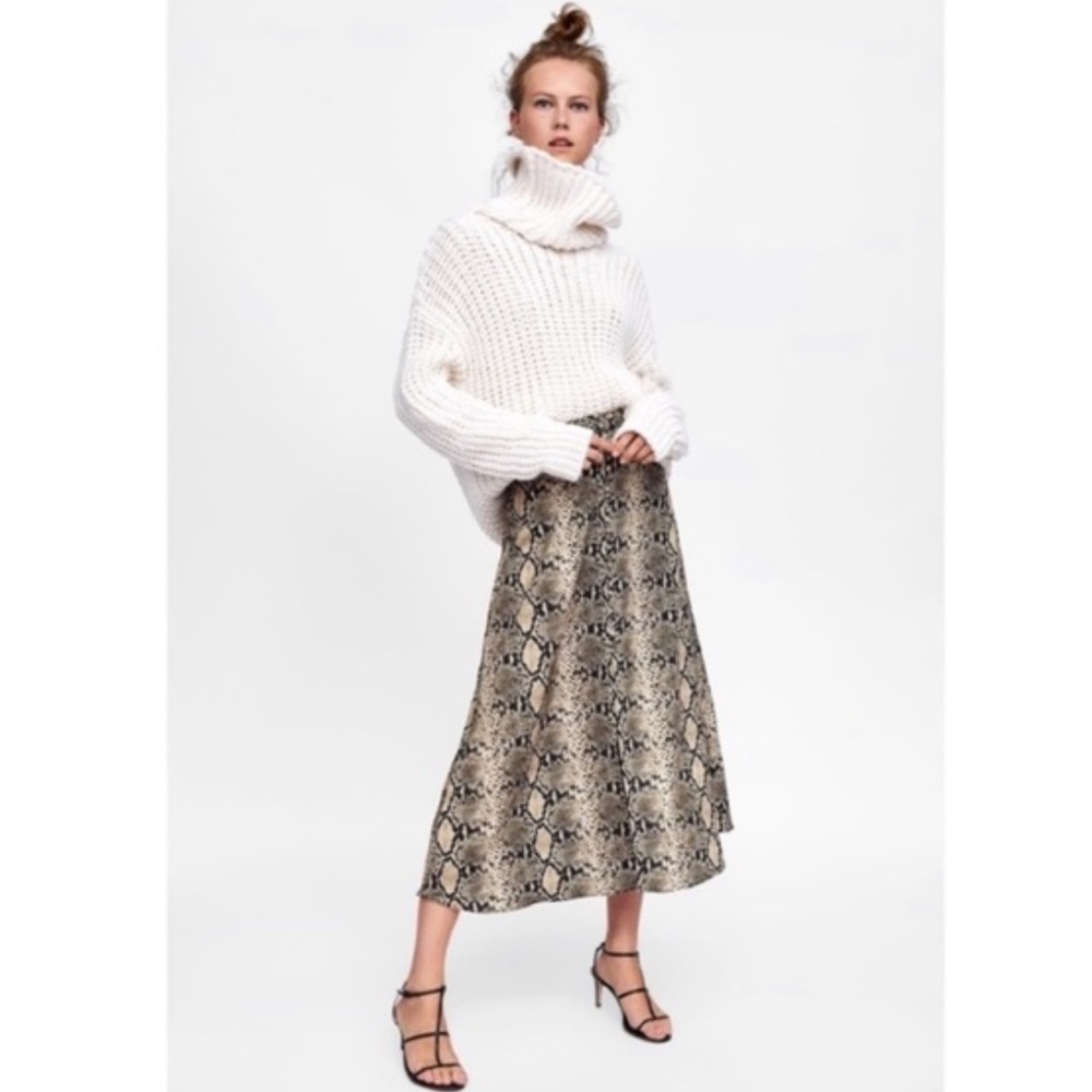 354 Zara Snake Print A-Line Midi Skirt Small Neutral Animal Print Boho Chic
